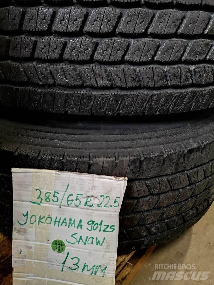  Tyres Different Däck, hjul och fälgar