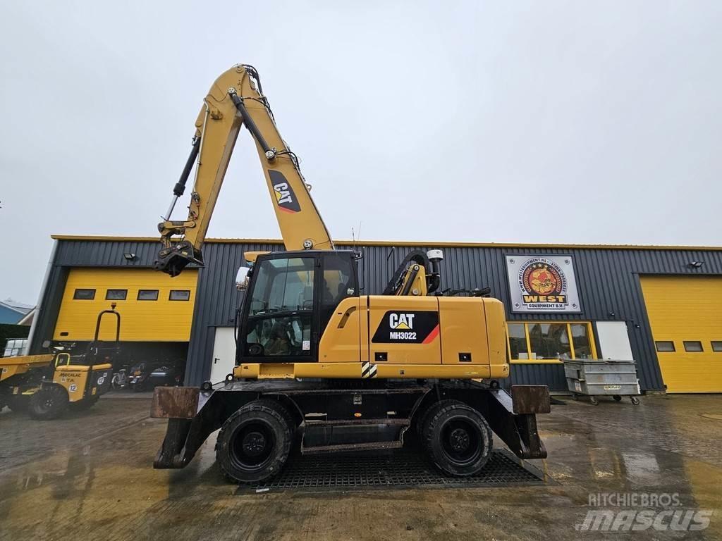CAT MH 3022 Avfalls / industri hantering