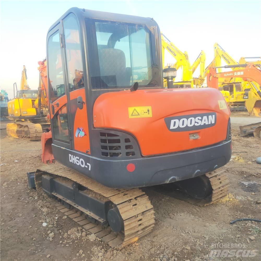 Doosan DH 60-7 Minigrävare < 7t
