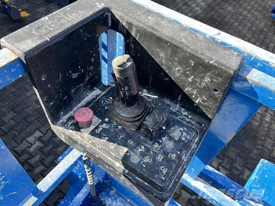 Genie GS-3268 Saxliftar