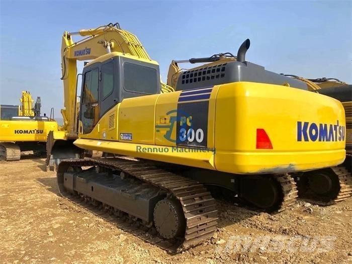 Komatsu PC 300-7 Bandgrävare