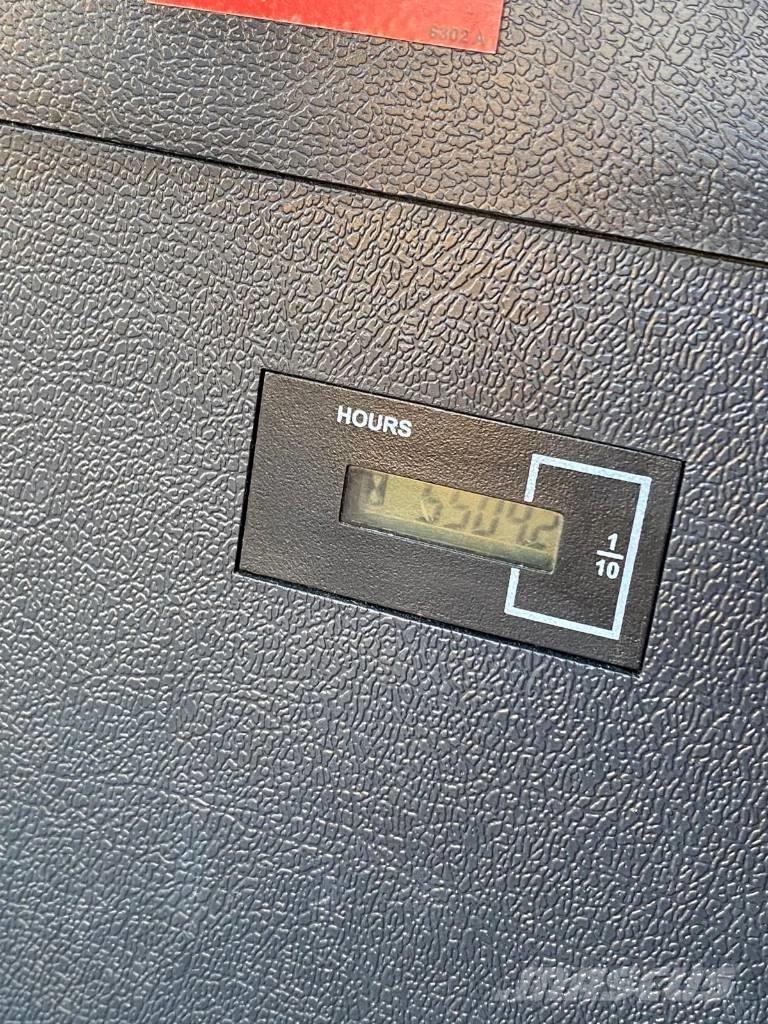 Hyundai HW 180 Hjulgrävare