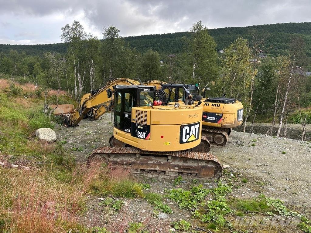 CAT 321 D LCR Bandgrävare