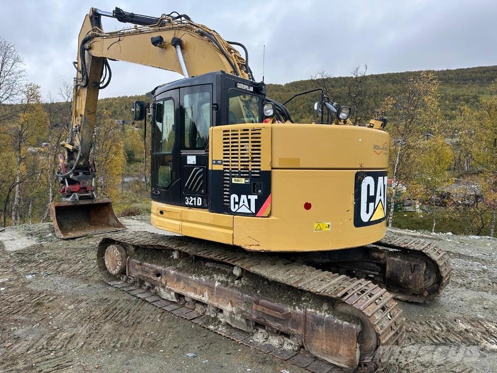 CAT 321 D LCR Bandgrävare