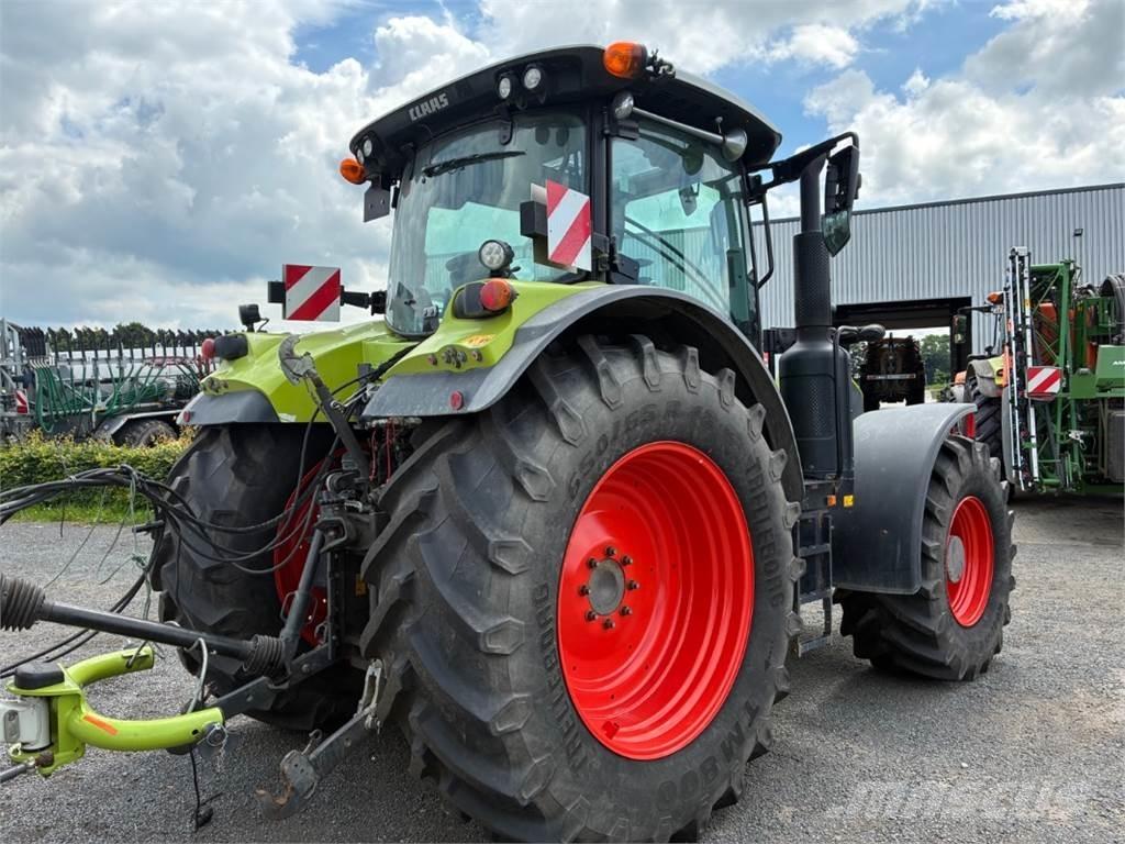CLAAS ARION 650 Traktorer