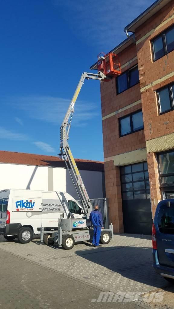 SkyJack SJKB 12 Bomliftar