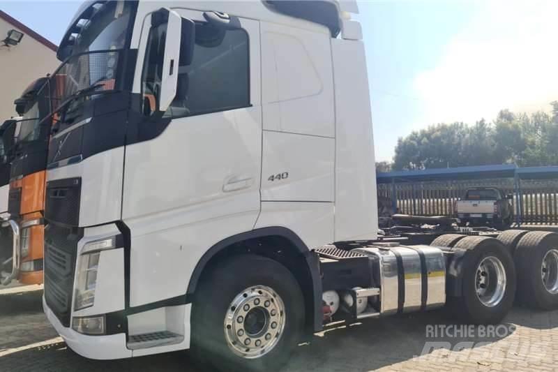Volvo FH 440 Övriga bilar