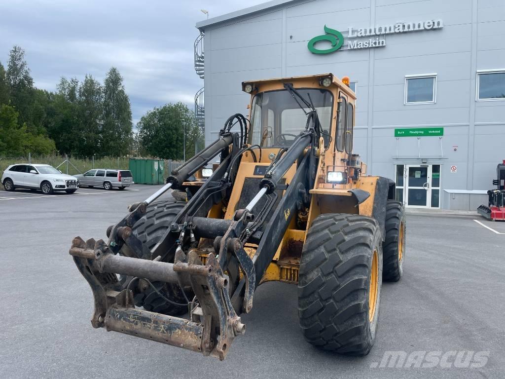 Volvo BM L 70 Traktorer