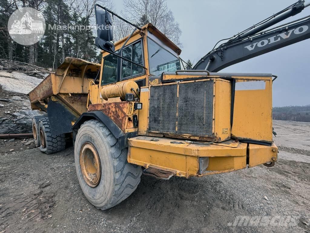 Volvo A 25 C Midjestyrd dumper