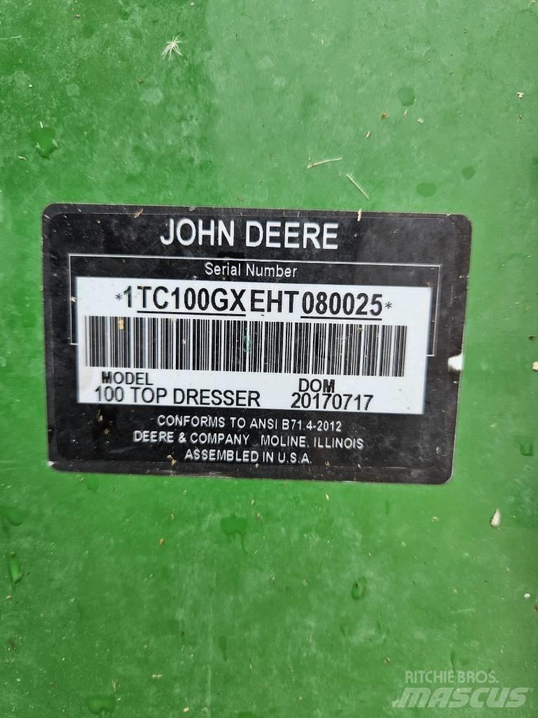 John Deere TD 100 Spridaraggregat