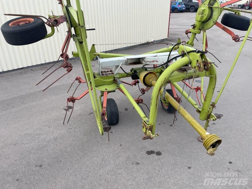 CLAAS W 450 SL Vändare och luftare