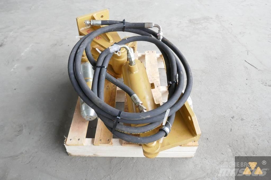 CAT D8T Pin puller Övriga