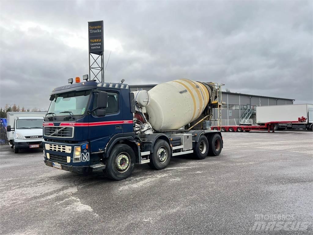 Volvo FM12 8X4 Cementbil