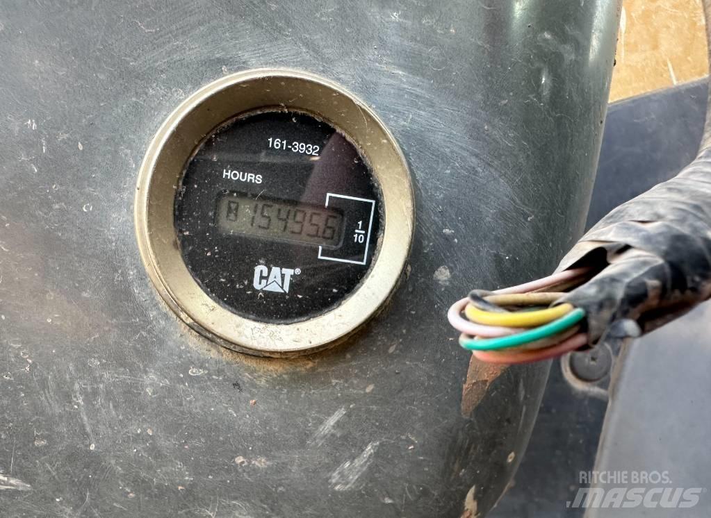 CAT 336 D L Bandgrävare