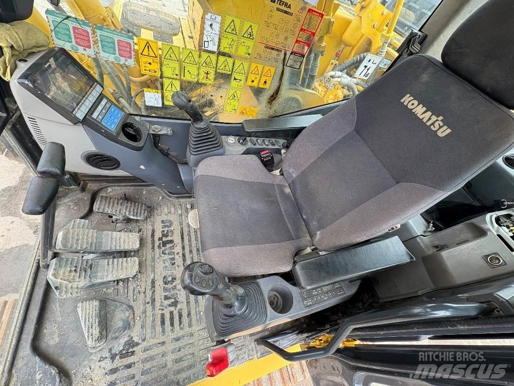 Komatsu PC360LCI-11 Bandgrävare