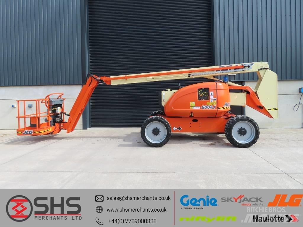 JLG 600 AJ Bomliftar