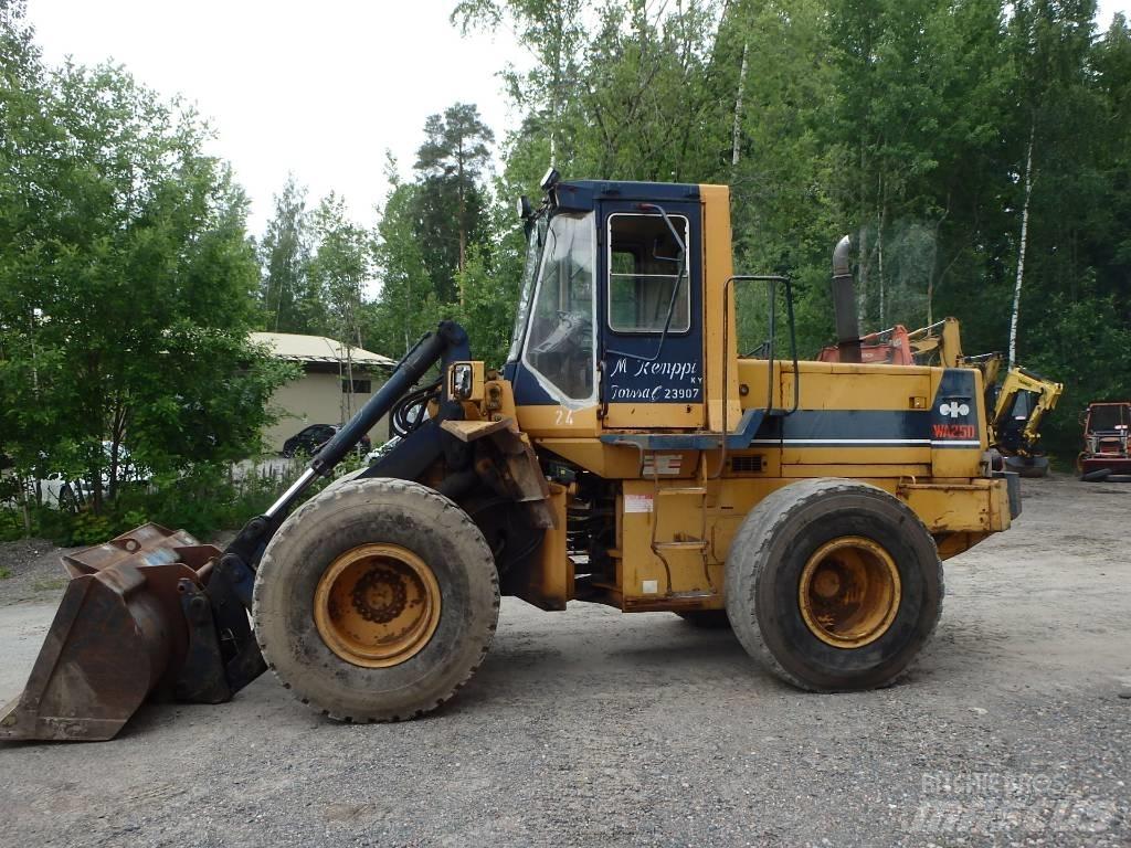 Komatsu WA 250-1 Hjullastare