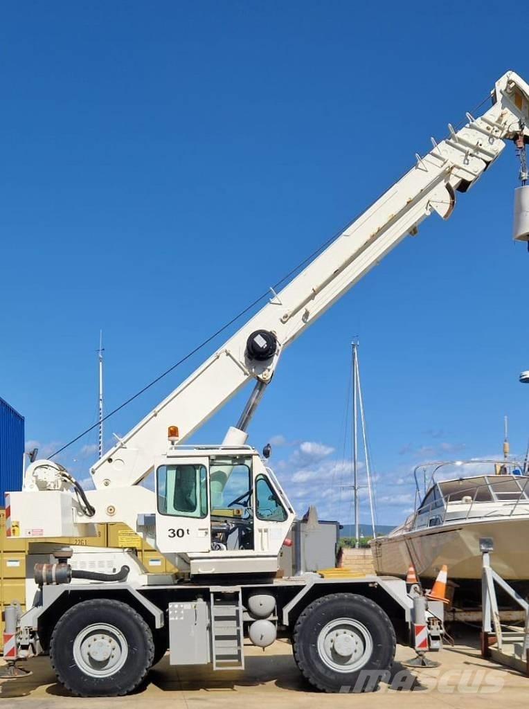 Terex A 300 Terrängkranar (Grov terräng)
