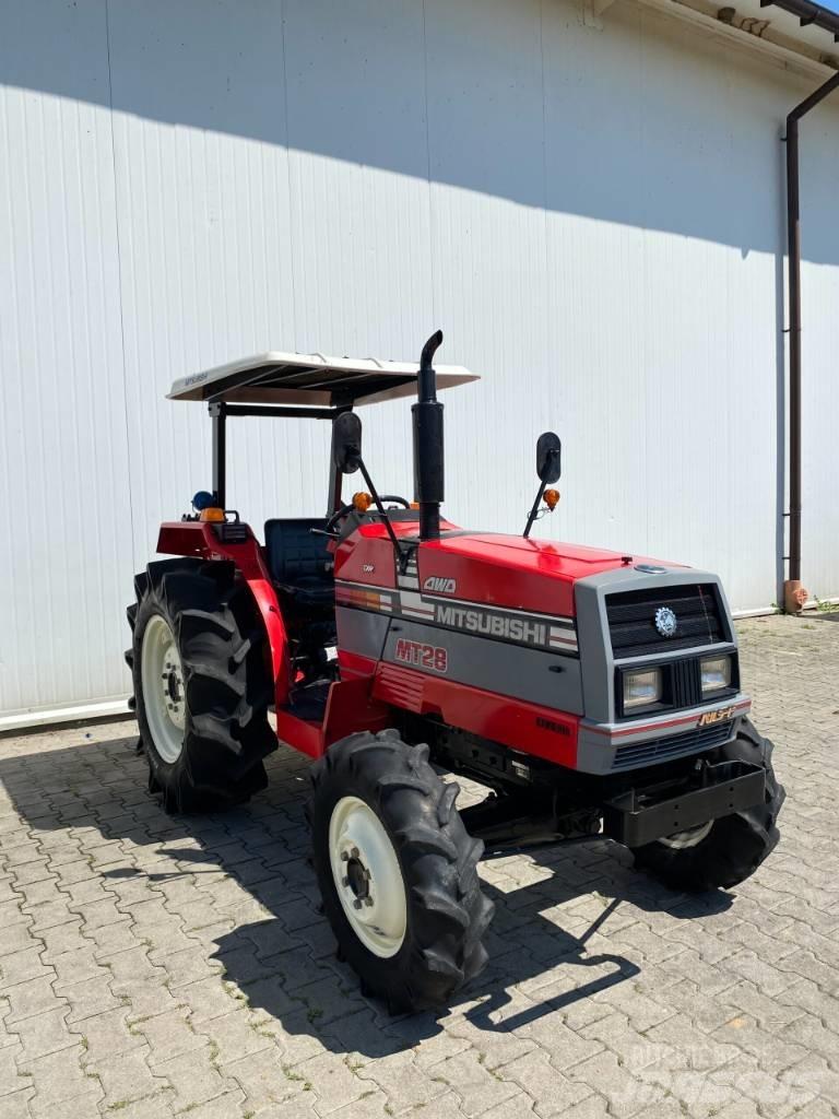 Mitsubishi MT28 Kompakttraktorer