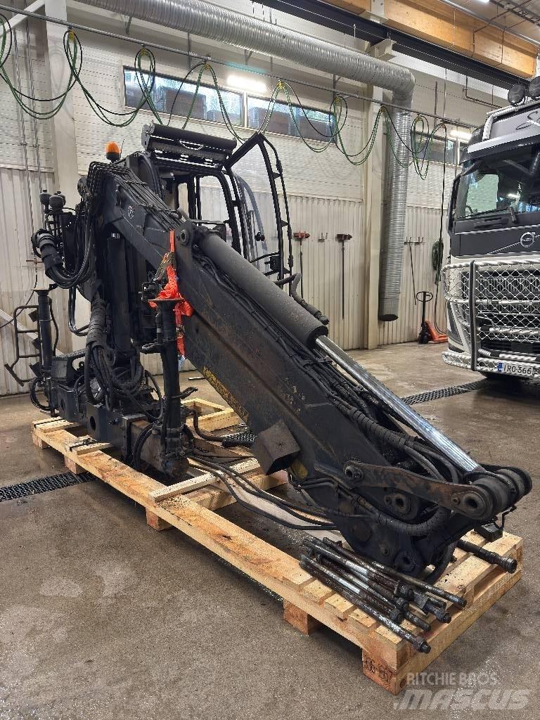 Loglift 118 S T Skogskranar