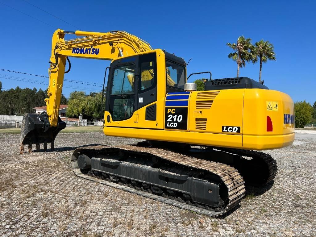 Komatsu PC 210 LCD-8 Bandgrävare