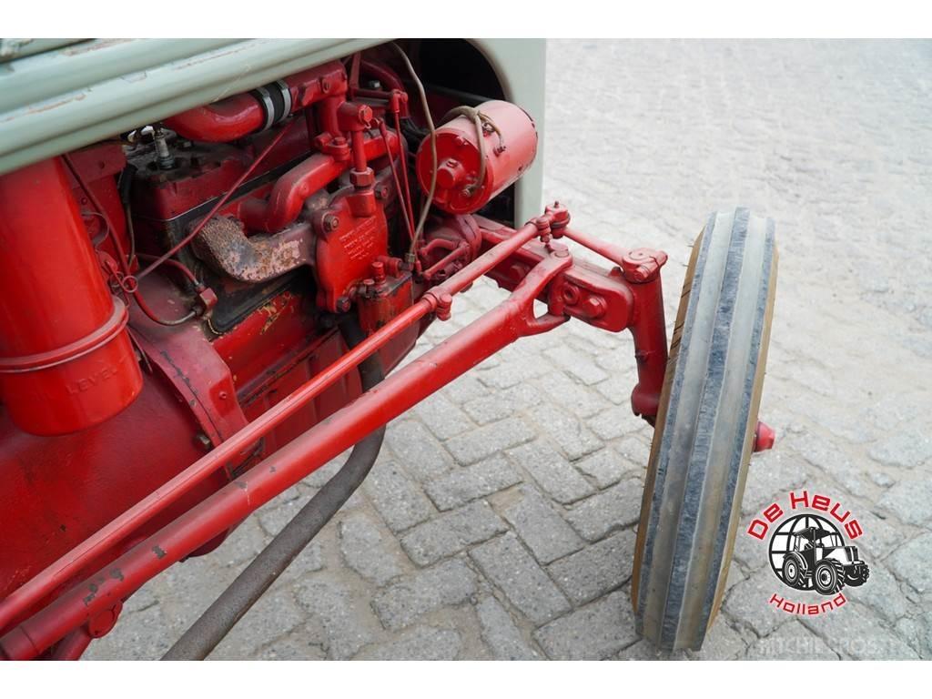 Ford Dearborn Traktorer