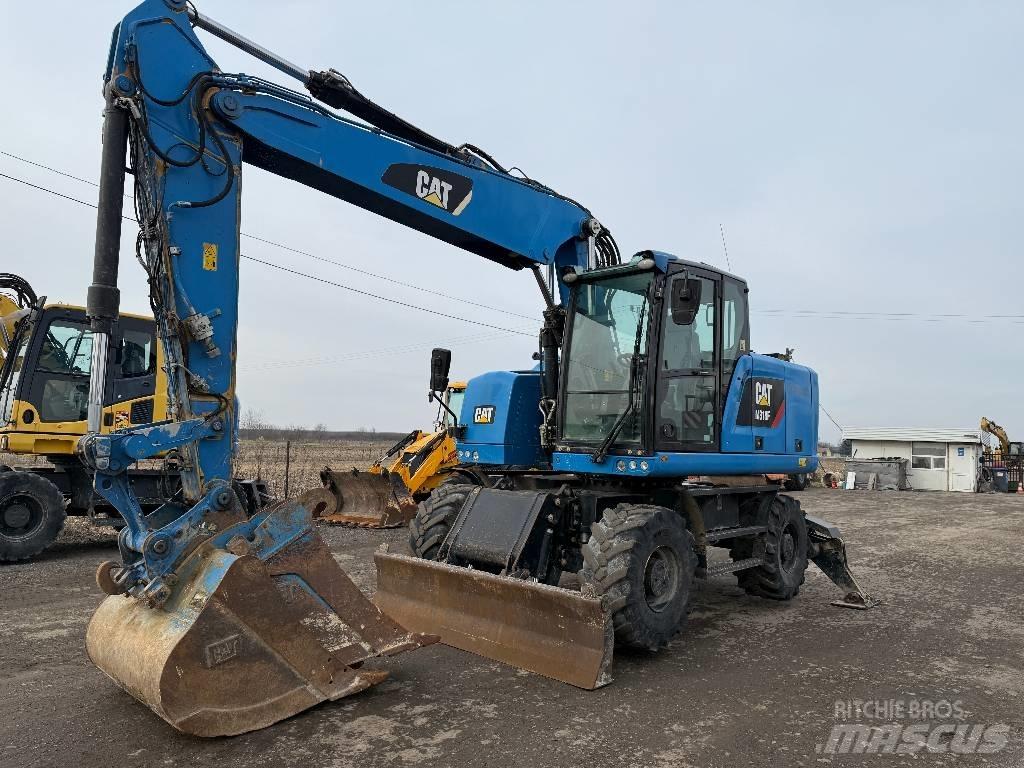 CAT M 318 F Hjulgrävare
