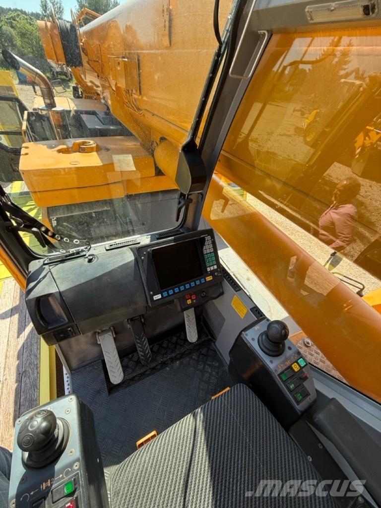 Liebherr LTM 1055 Terrängkranar (Grov terräng)
