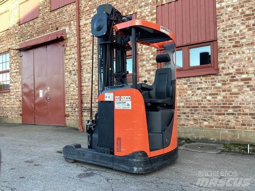 BT RRE 160 Skjutstativtruck