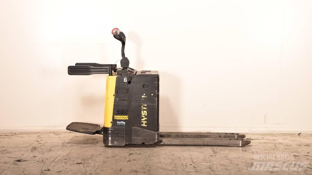 Hyster P 2.0 S Låglyftare med plattform
