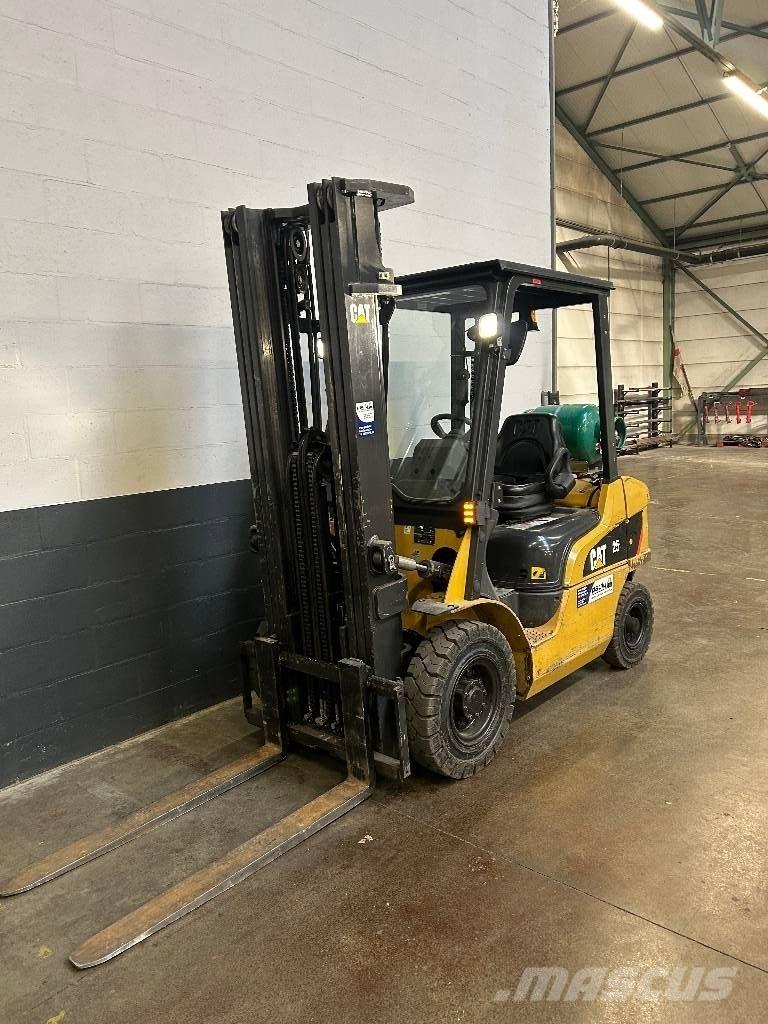 CAT GP 25 N Gasolmotviktstruckar