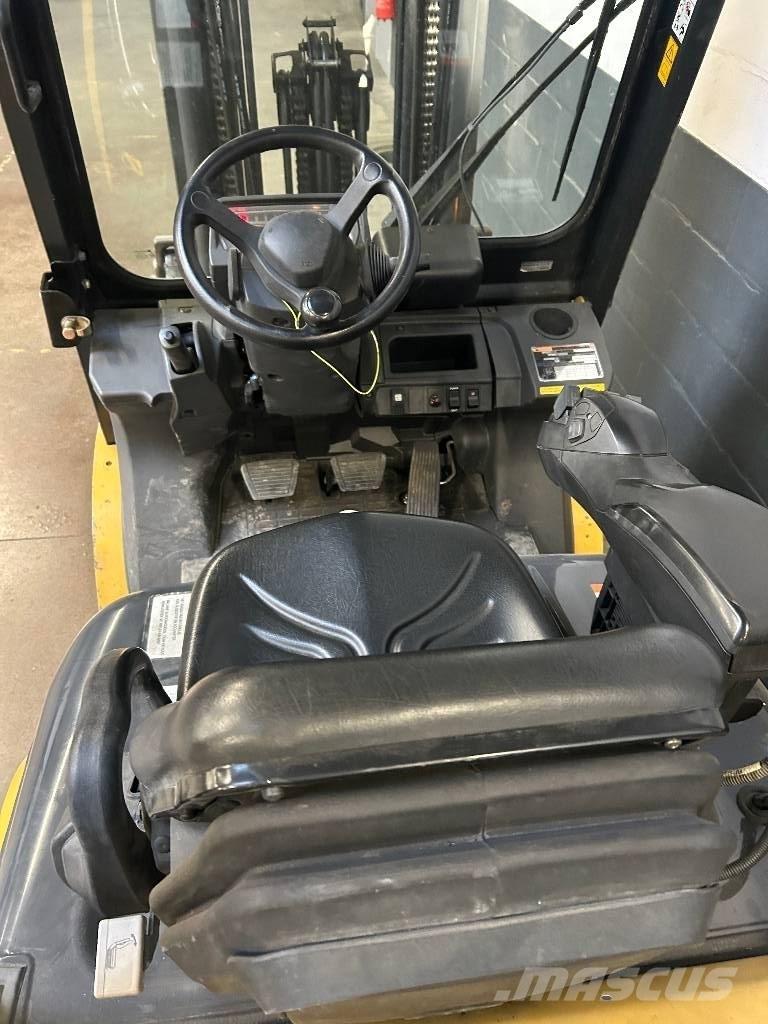 CAT GP 25 N Gasolmotviktstruckar