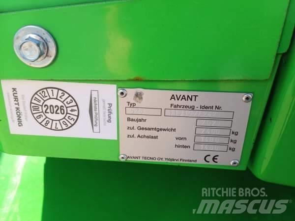 Avant 528 Kompaktlastare