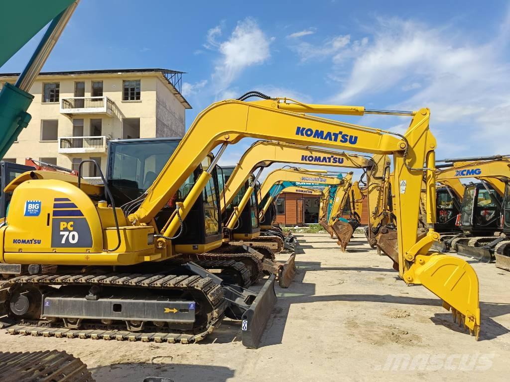 Komatsu PC 70 Midigrävmaskiner 7t - 12t