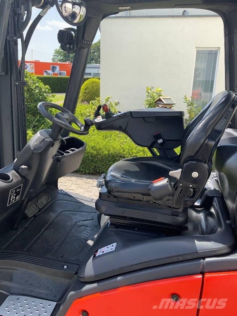 Linde H18T-01 Gasolmotviktstruckar