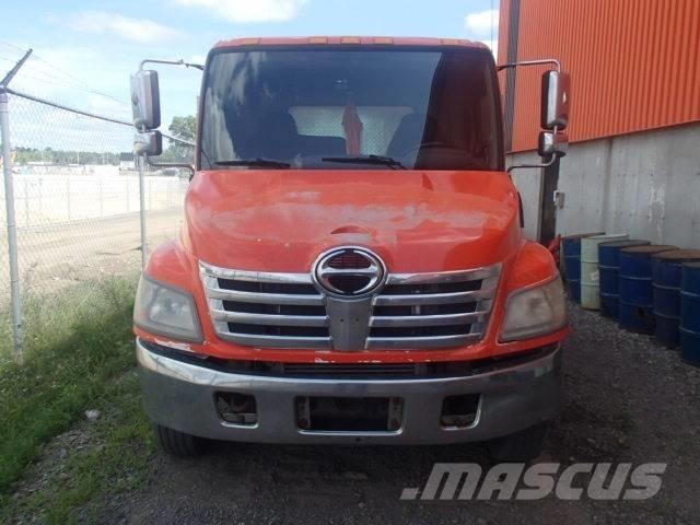 Hino 185 Flakbilar