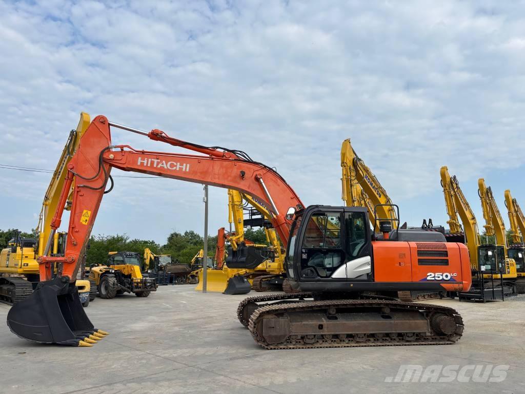 Hitachi ZX 250 LC-6 Bandgrävare