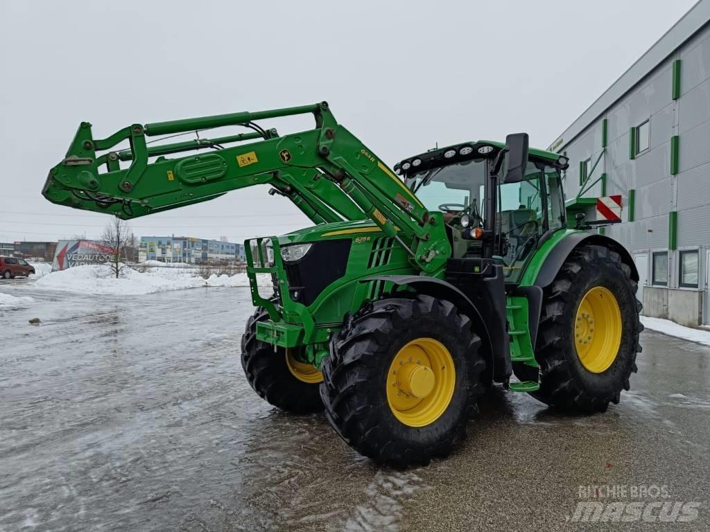 John Deere 6215 R Traktorer