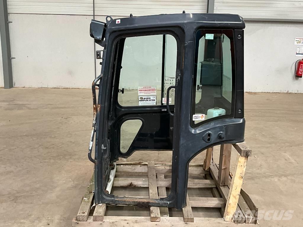 Kubota U 48-4 / U 55-4 Hytter och interiör