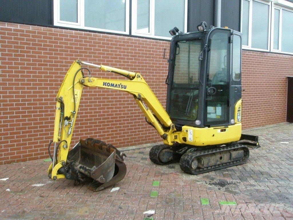 Komatsu PC16R-3HS Minigrävare < 7t