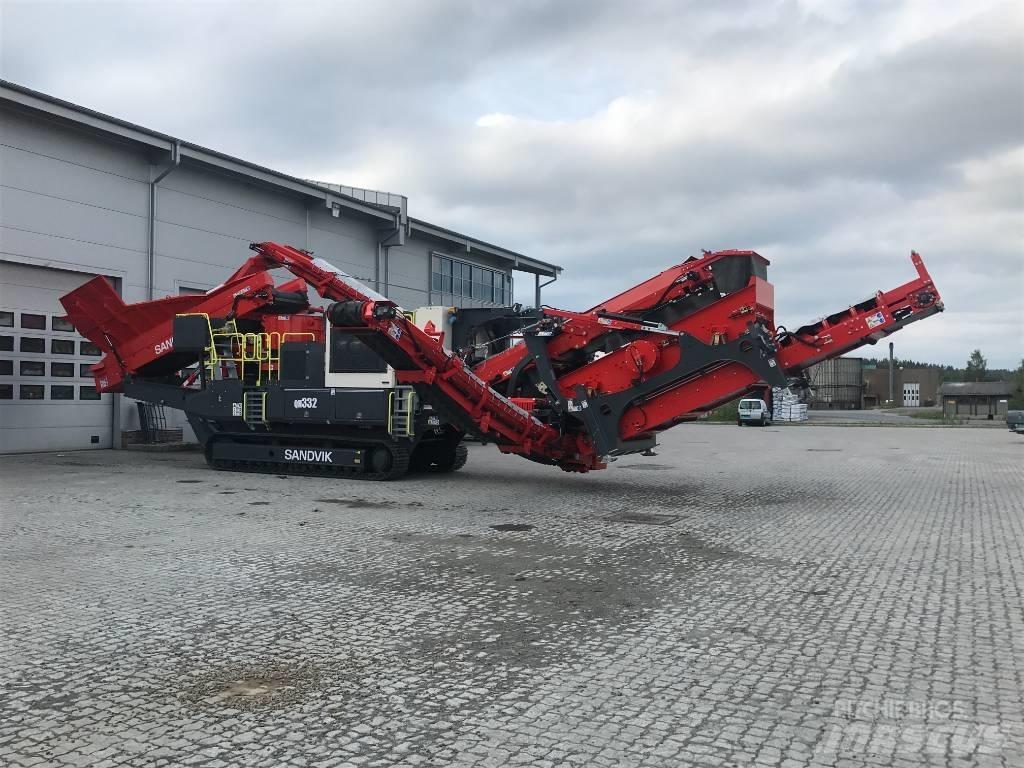 Sandvik QH 332 DDHS Mobila krossar