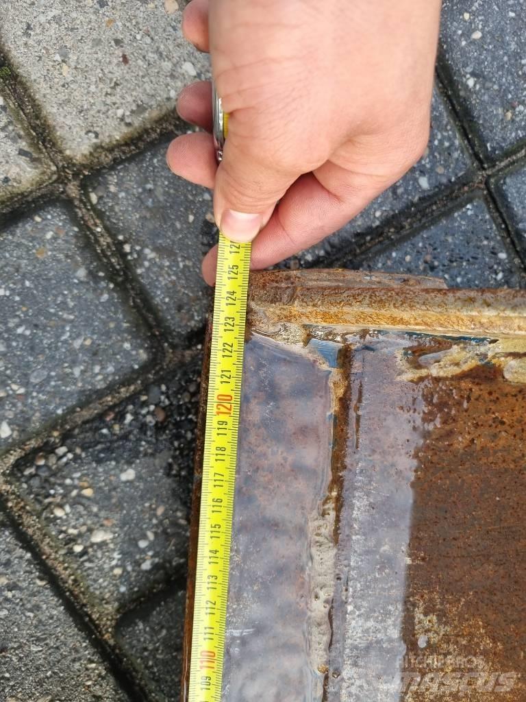 Schäffer 2428 Minilastare
