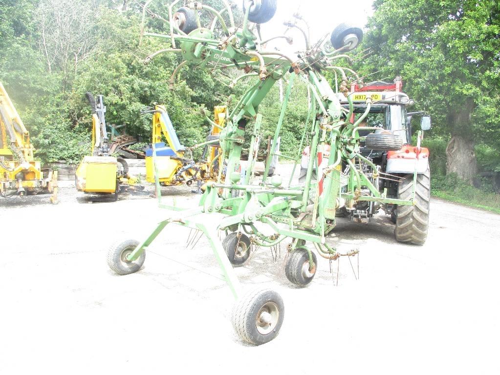Krone KWT 10.50/8x7 Vändare och luftare