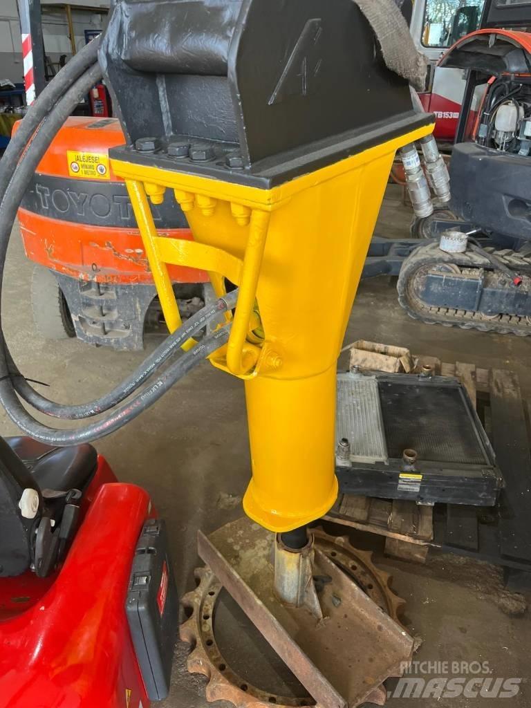 Montabert SD28 Hydraulhammare