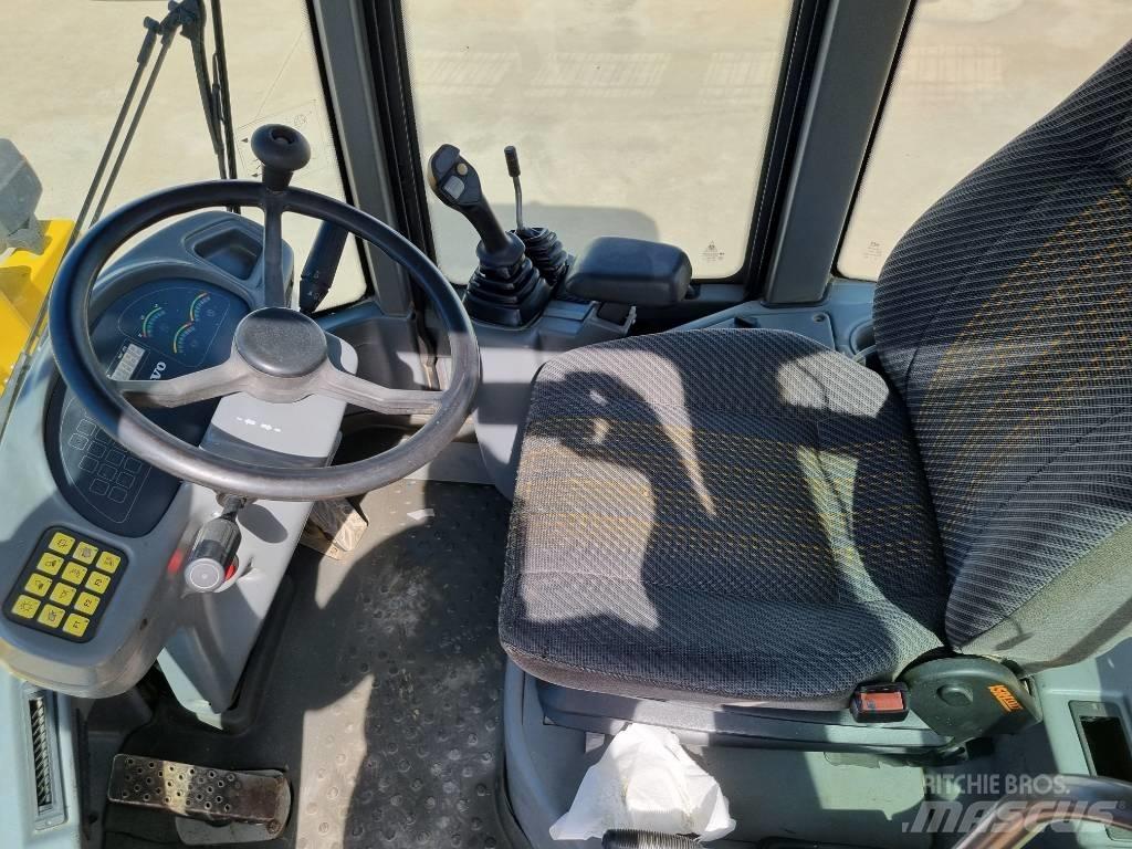 Volvo L 30 B Hjullastare