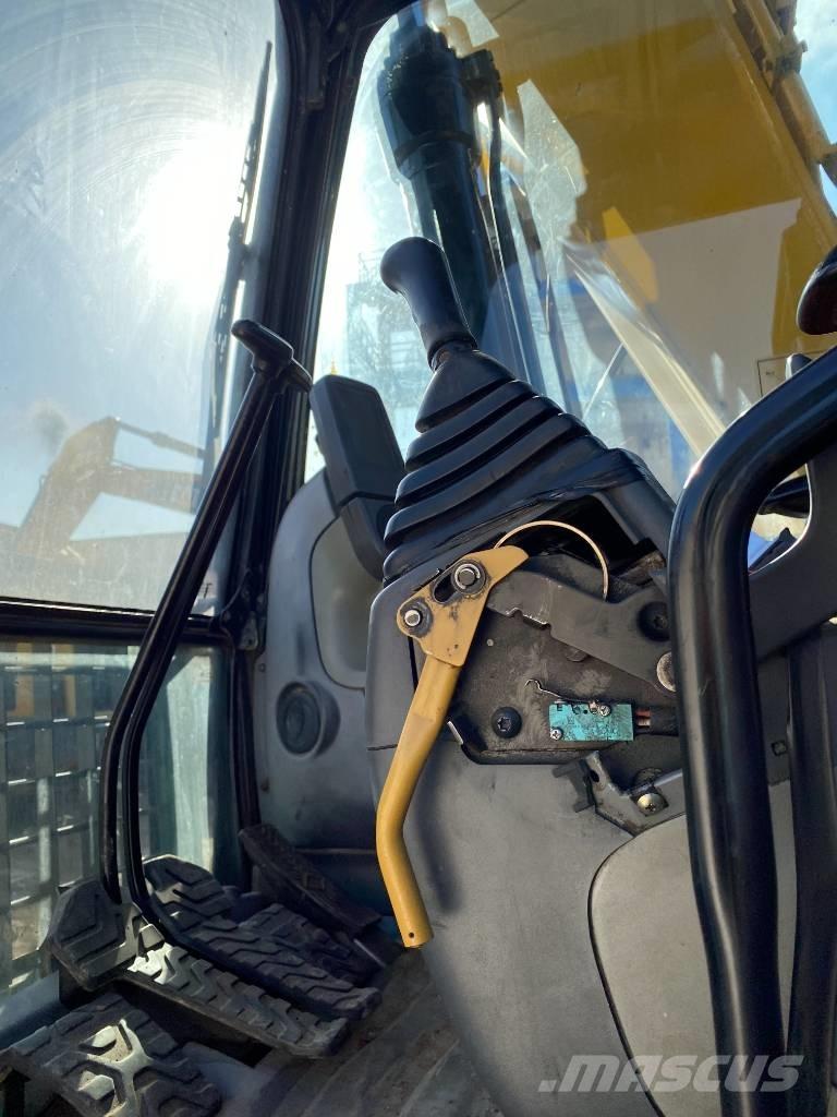 CAT 320 D Bandgrävare