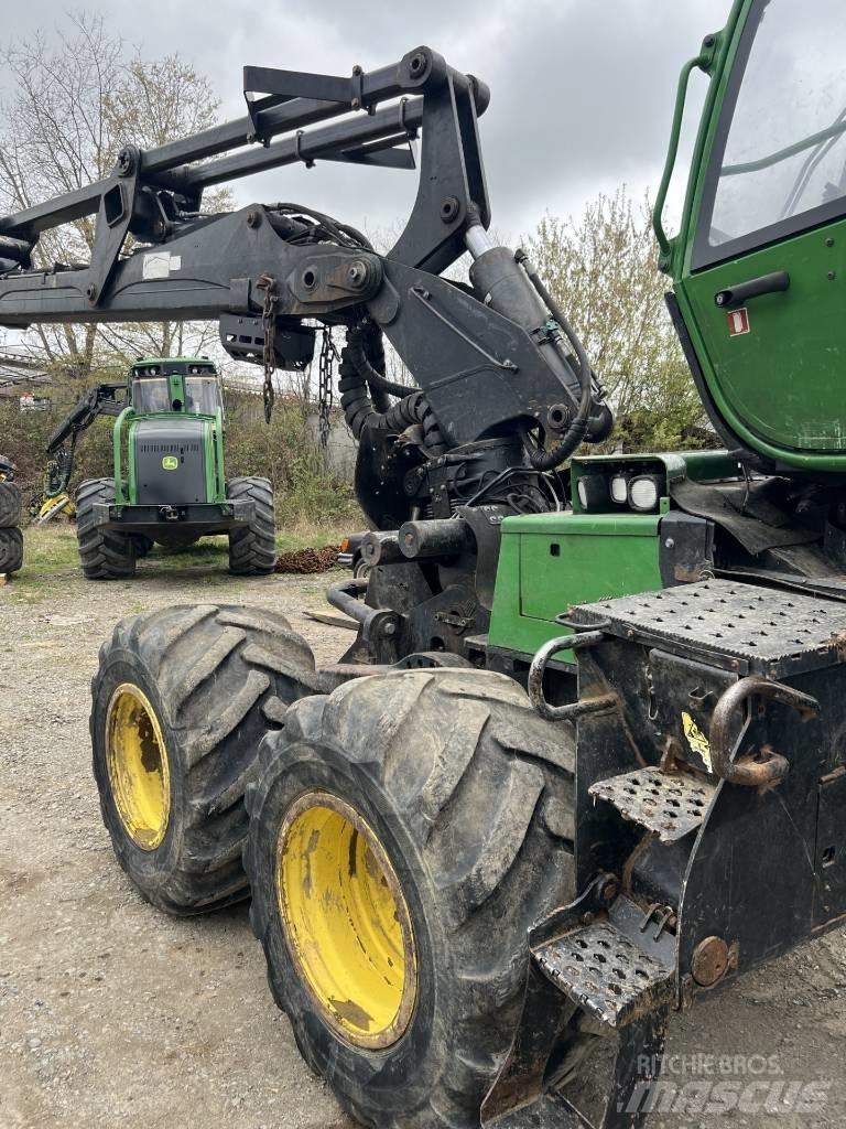 John Deere 1170 E Skördare