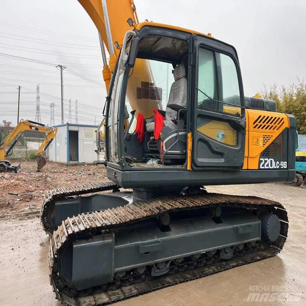 Hyundai R220LC-9S Bandgrävare