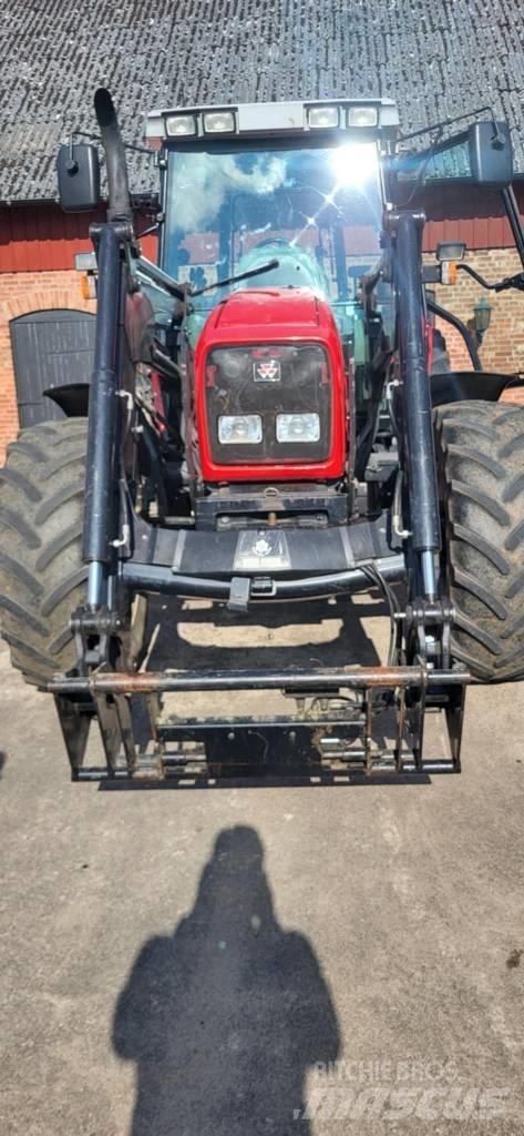 Massey Ferguson 6255 Traktorer