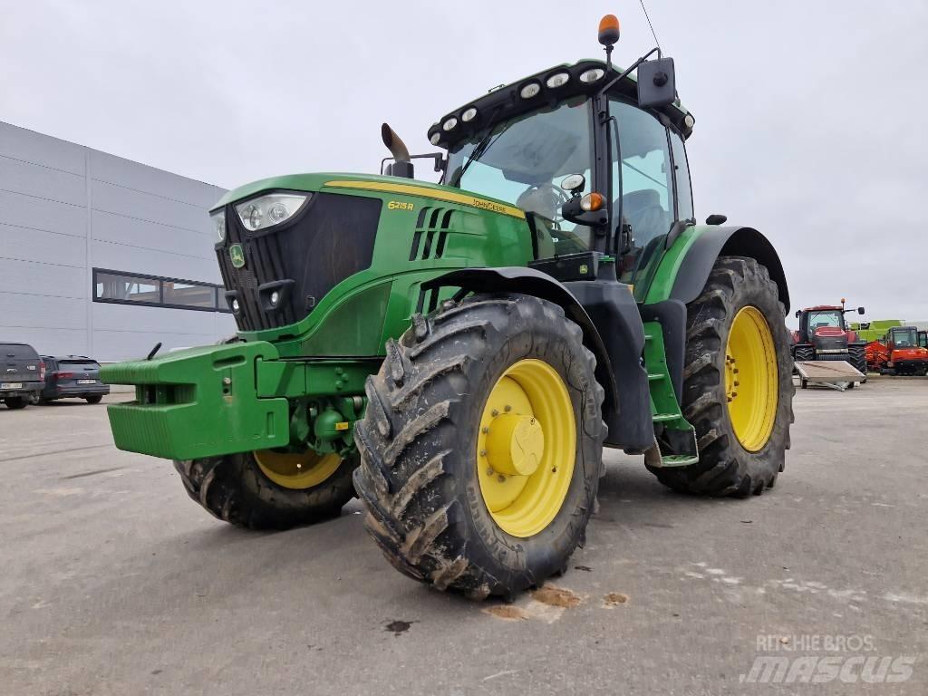 John Deere 6215 R Traktorer